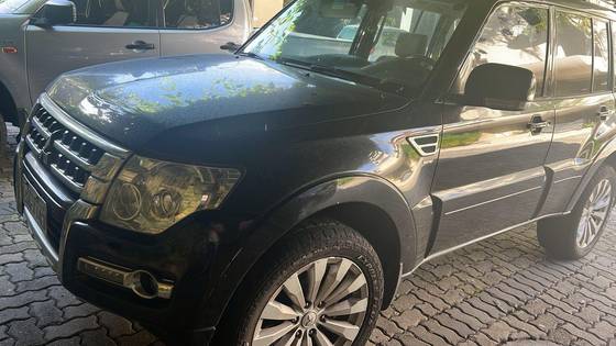 MITSUBISHI PAJERO 3.5 HPE 4X4 7 LUGARES V6 24V FLEX 4P AUTOMÁTICO